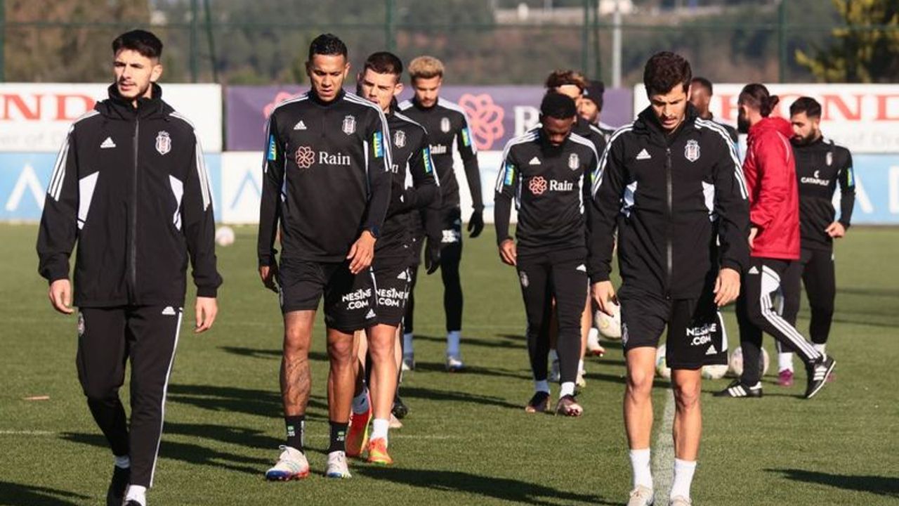 Beşiktaş, Adana Demirspor sınavına çalışıyor