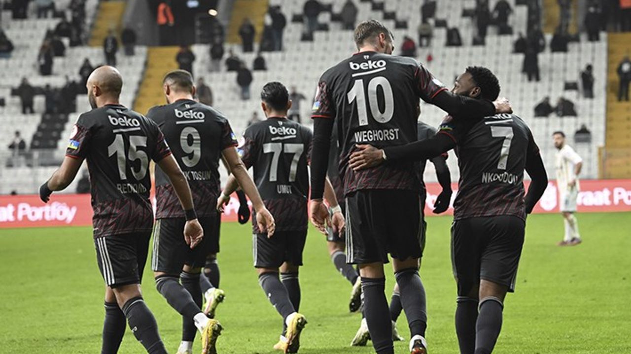 "Beşiktaş'ın ideal 11 kuracak kadrosu yok!"
