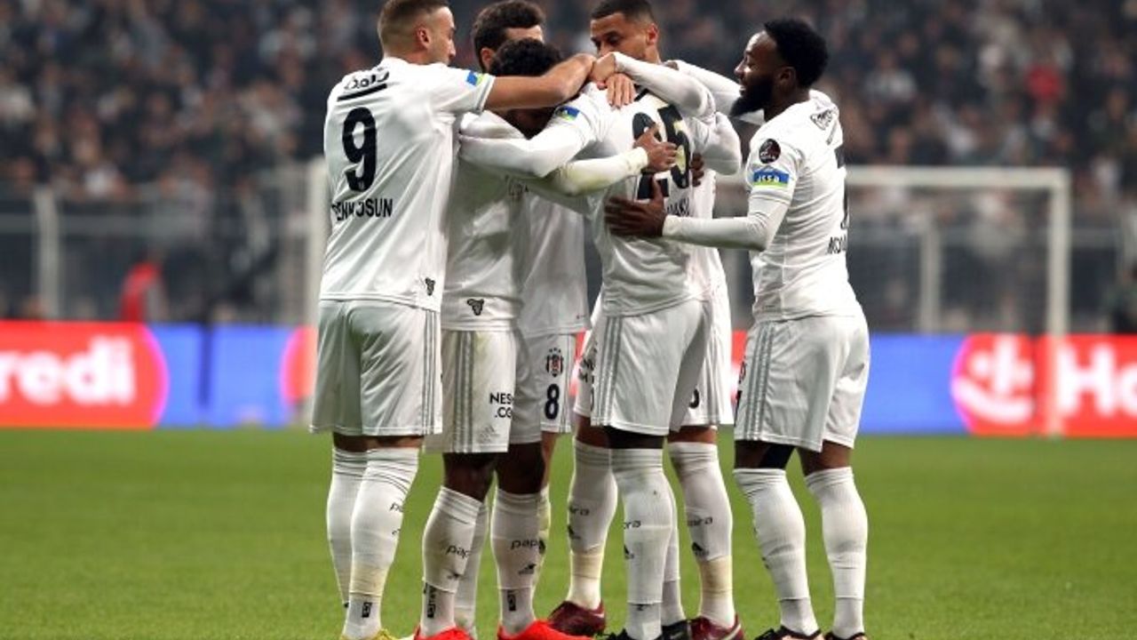 Beşiktaş, Adana Demirspor'un serisini bitirdi!