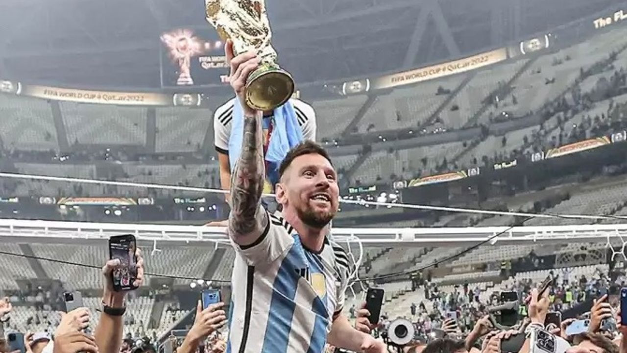 Lionel Messi: "Acı çektim ama hayalime kavuştum"
