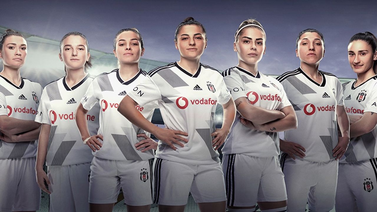 Beşiktaş Kadın Futbol Takımı, Vodafone ile sözleşme yeniledi