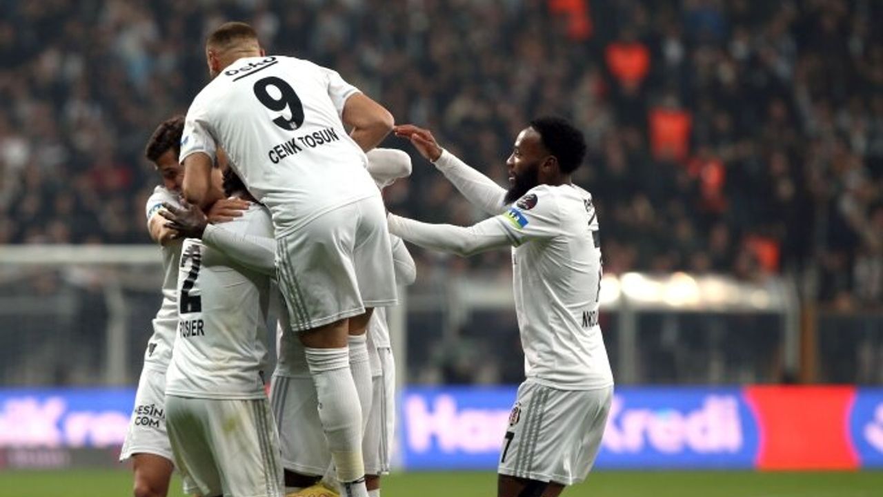 Beşiktaş'ta kamp kadrosu açıklandı! 5 eksik 1 sürpriz...