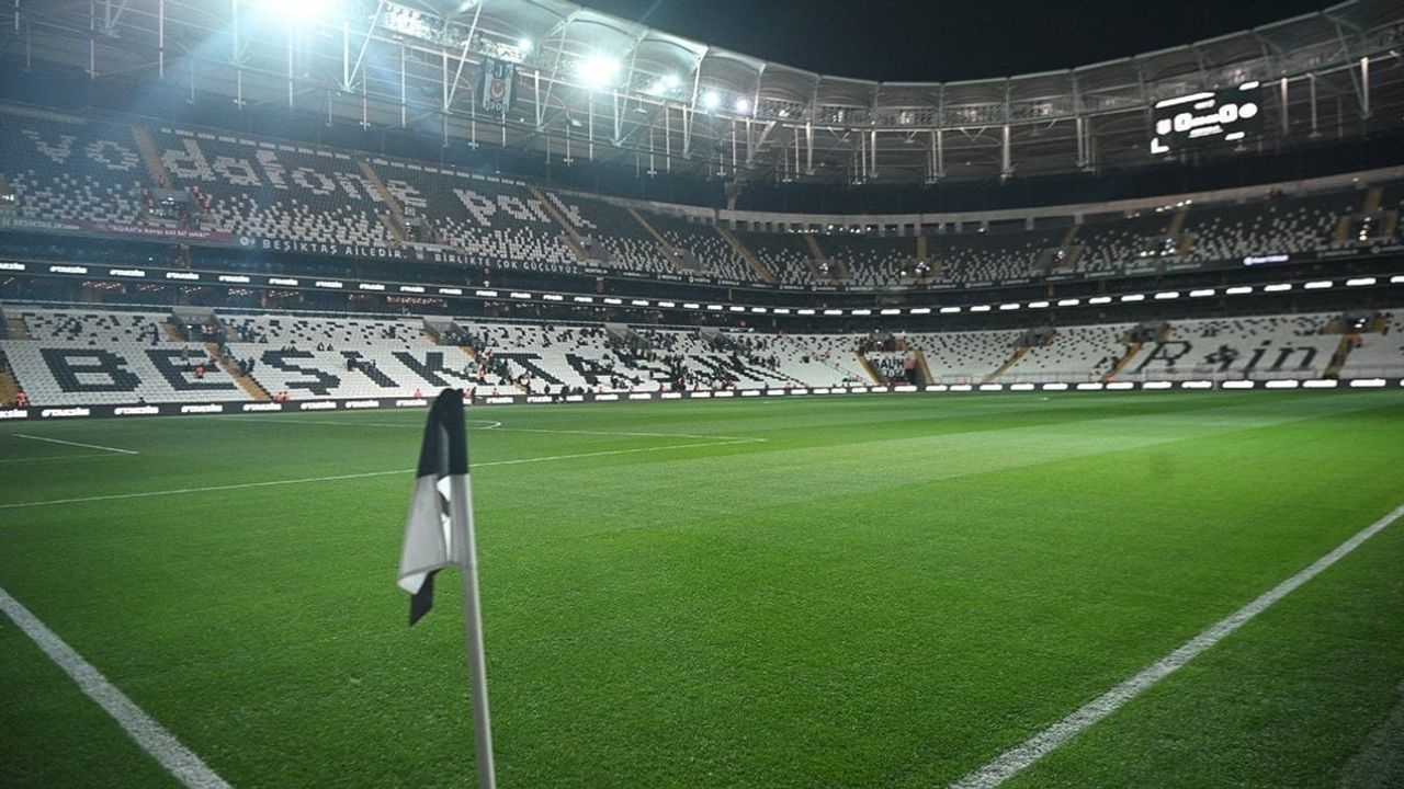 Beşiktaş’tan depremzedeler için hatıra bileti