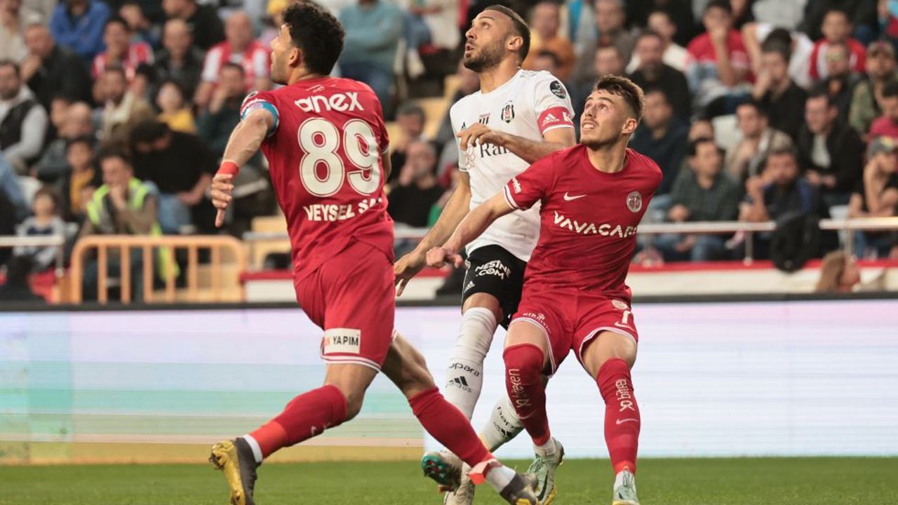 Beşiktaş, Antalyaspor deplasmanına eksiklerle çıkacak