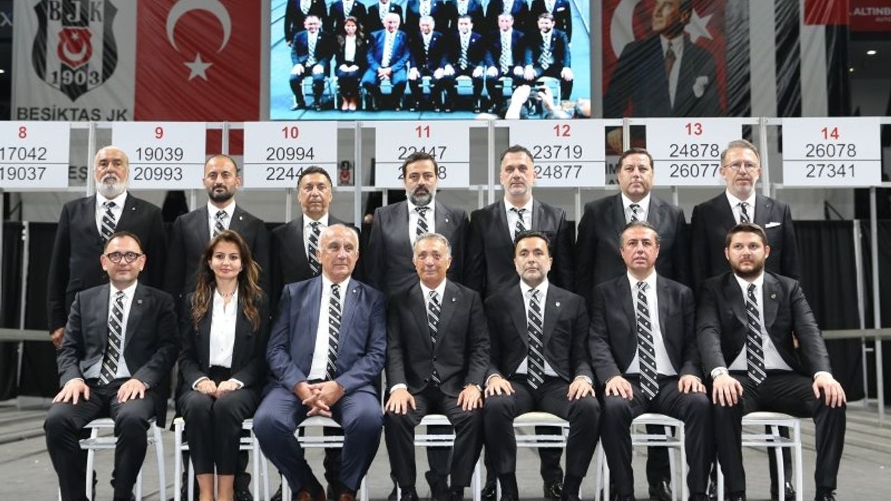 "Transferde, idarede, TFF'de yoklar! Beşiktaş'ı yönetemiyorlar..."