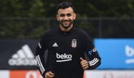 "Beşiktaş'ta Ghezzal 10 numara oynayabilir"