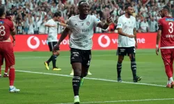 "Muleka ve Aboubakar bile oynardı burda"