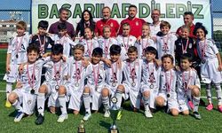 Beşiktaş U-10 Takımı, 7. Cumhuriyet Kupası’nda namağlup şampiyon oldu