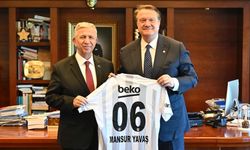 Beşiktaş Başkanı Hasan Arat'tan Mansur Yavaş'a ziyaret