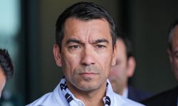 Van Bronckhorst: "Beklediğimiz gibi oldu"