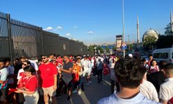 Beşiktaş'ta dev ekranda milli maç heyecanı