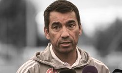 Beşiktaş'ın yeni transferi belli oldu! Van Bronckhorst onu istedi...