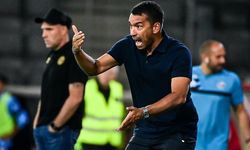 Van Bronckhorst: "Hepimiz Beşiktaşız"