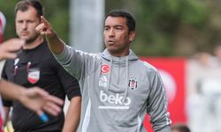 Van Bronckhorst'tan kupa mesajı