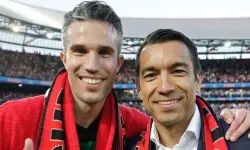 Bronckhorst'tan van Persie sözleri