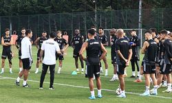 Beşiktaş'ta kamp kadrosu belli oldu! 3 eksik, 1 de sürpriz...