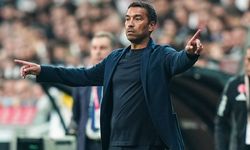 Van Bronckhorst: "Lige iyi başladık, Sadece 2 gol yedik''