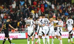 "Beşiktaş'ı ekarte ederiz diyorlarsa onları geçecekler"