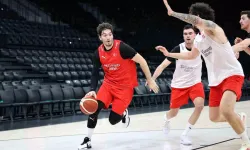 A Milli Erkek Basketbol Takımı, Macaristan ile Kritik Maça Çıkıyor