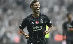 Beşiktaş'ta iki ismi hırs bastı!