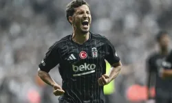 Beşiktaş'ta Van Bronckhorst'un Salih Uçan planı!