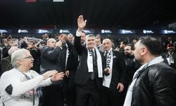 Beşiktaş başkan adayı Serdal Adalı, sosyal medya paylaştı...