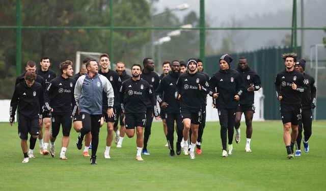 Beşiktaş'ta derbi hazırlıkları! 4 oyuncu idmanda yok