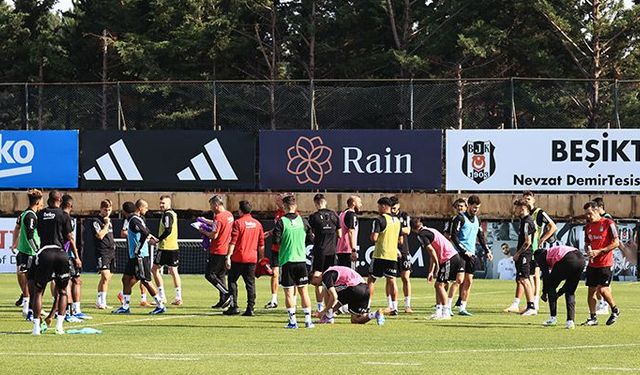 Beşiktaş'ta Antalya kadrosu açıklandı! Eksikler dikkat çekiyor...