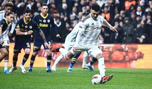 Beşiktaş derbiden mağlup ayrıldı