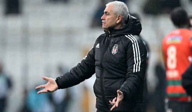 Beşiktaş, 16 maçta 3 hoca eskitti