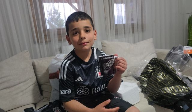 Beşiktaş taraftarı Muhammed Emir'e sürpriz