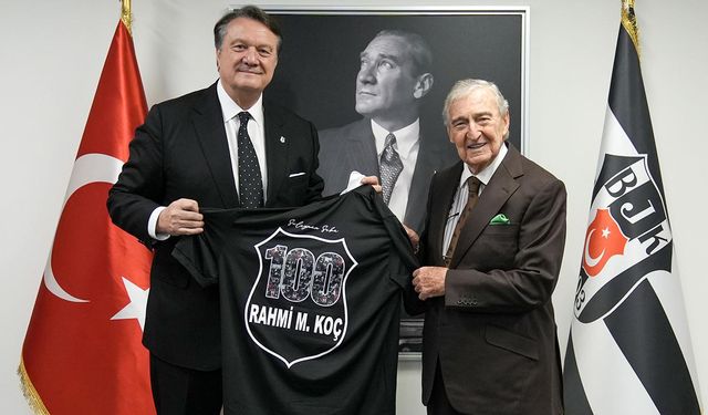 Rahmi Koç eski başkanla golf oynadı. Beşiktaş mesajını oğlu paylaştı