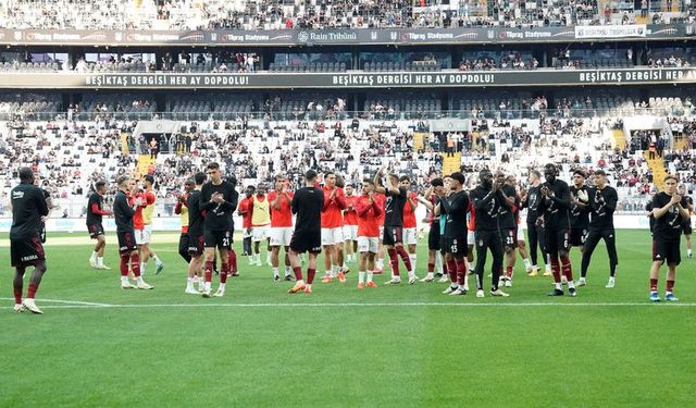 Beşiktaş taraftarı, Hatayspor'u tribünlere çağırdı