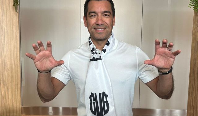 Van Bronckhorst: Tek bildiğim şey şampiyonluk...