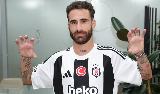 Taraftarlar meraktan yerinde duramıyor! Rafa Silva, telefonda kiminle konuştu?