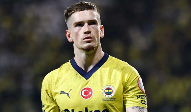 Giovanni Van Bronckhorst yönetimden Ryan Kent'i istedi!