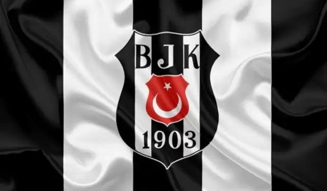 Beşiktaş Kadın Futbol'da  8 oyuncuyla yolları ayrıldı