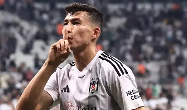 Beşiktaş'ta kayıp adam Bakhtiyor Zaynutdinov! Van Bronchorst üstünü çizdi