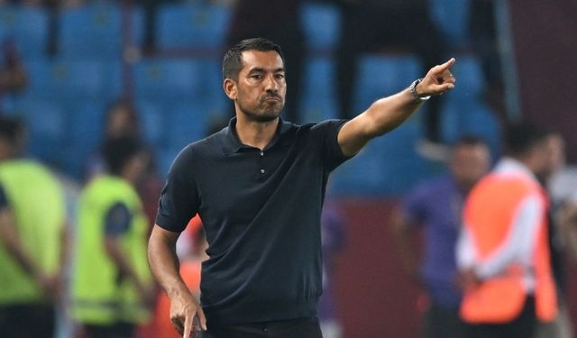 Van Bronckhorst: "İki puan kaybeden tarafız"