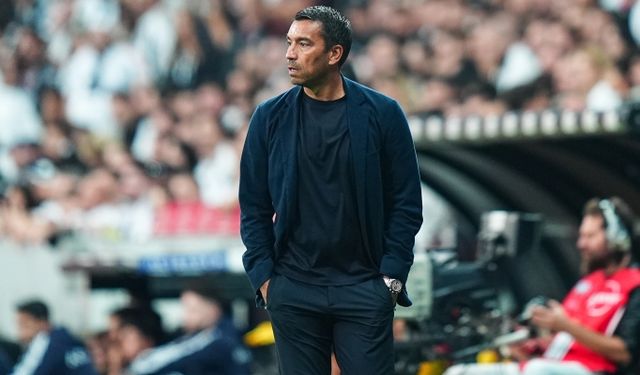 Van Bronckhorst Beşiktaş'ı müzmin sakattan kurtardı!