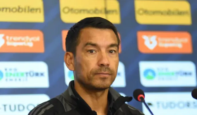 Beşiktaş'tan ters köşe transfer hamlesi! Giovanni van Bronckhorst istedi