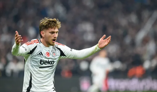 "Beşiktaş'ta oynamanın hayalini bile kurmayın!"