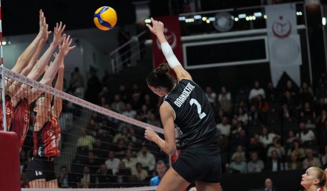 Beşiktaş, Eczacıbaşına konuk oluyor