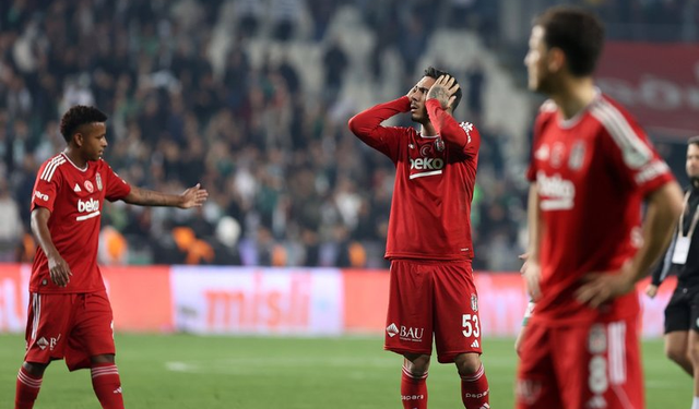 9 kişiye yenilmenin mazereti olamaz!