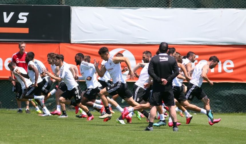Beşiktaş, Denizlispor hazırlıklarını sürdürüyor