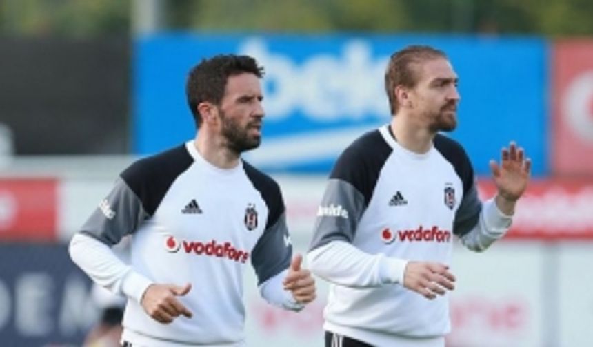 Caner Erkin ve Gökhan Gönül Fenerbahçe'ye mi gidiyor?