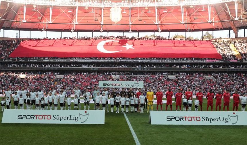 Beşiktaş - H.K. Ümraniyespor maçından kareler