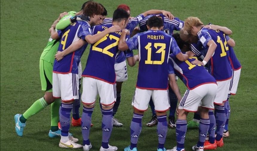 Japonya İspanya'yı yenerek lider turladı