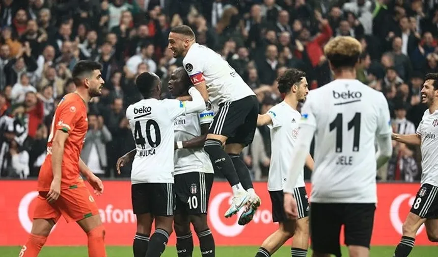 Beşiktaş - Galatasaray  CANLI - Son dakika Beşiktaş haberleri - Fotomaç