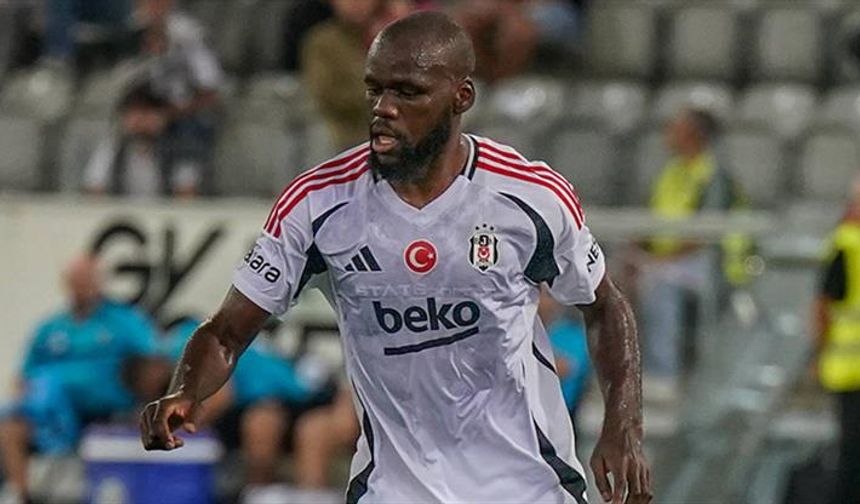 Beşiktaş'ta Ajax depremi! Yenilgi sonrası bileti kesildi